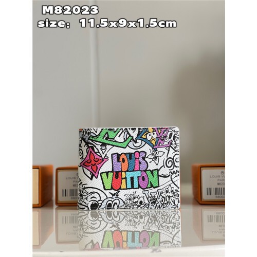  루이비* 모노그램 코믹스 멀티플 월렛 m82023
