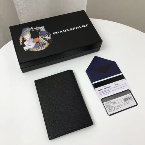  프라* 사피아노 saffiano passport case , 2mv017 - 프라* 사피아노 남여공용 여권지갑 praw0148,14cm.블랙,블루