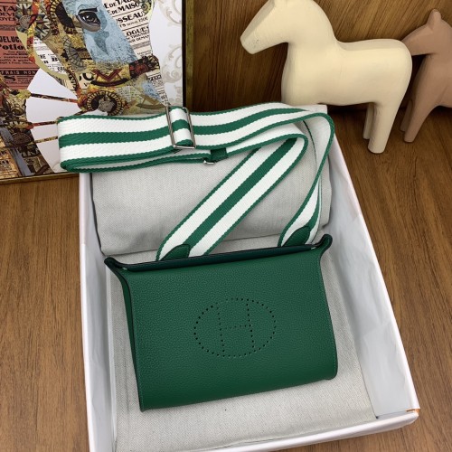 에르메* 비드포쉬 백 토고 베르 베흐티고