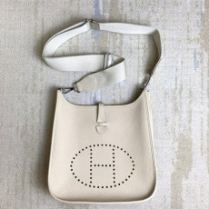 hermes 에르메* 에블린 백 28cm 오리지날 정품가죽사용 (100%수작업) h585410-9
