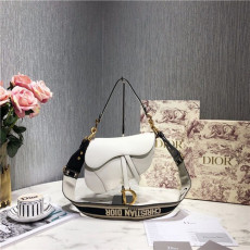 디* 새들백 saddle m0446 25.5cm (스트랩선택가능함)