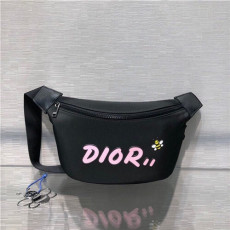 디*&카우스 콜라보 힙색 d0310-1