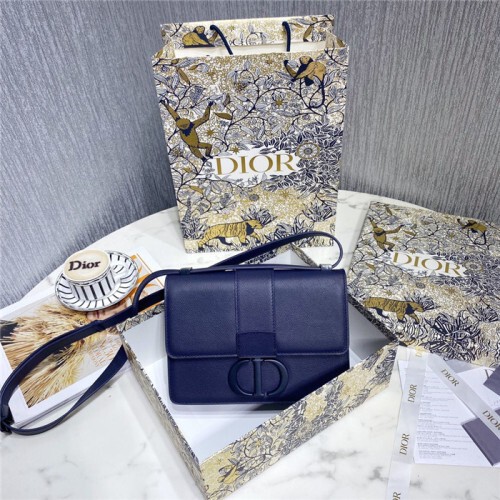  디* 써티 몽테인백 d89152-3
