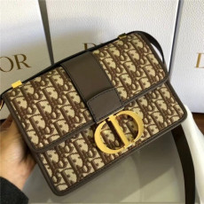  디* 써티 몽테인백 d89151-3