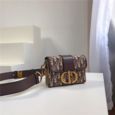  디* 미니 몽테인백 17cm d63200
