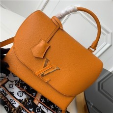 루이비* 볼타 m55060