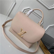 루이비* 볼타 m55060