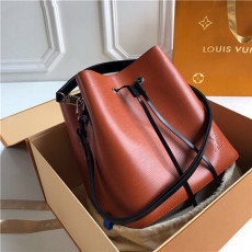  루이비* 에삐 네오노에백 lockme bucket m54369