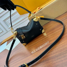 루이비* 사이드 트렁크 pm m23817