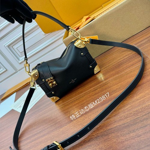 루이비* 사이드 트렁크 pm m23817