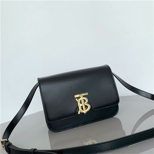 버버* tb 숄더백 b770151