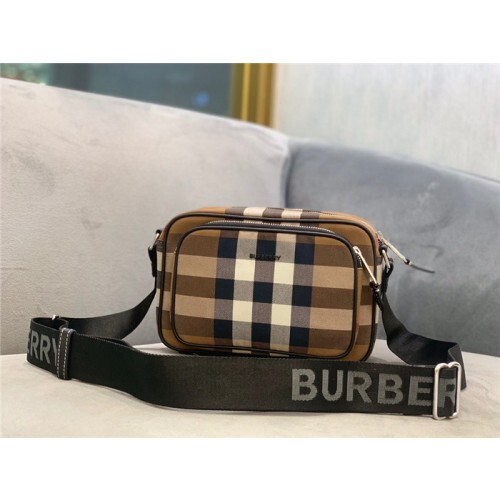  버버* 카메라백 b31511