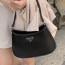 프라* 브러시드 삼각로고 클레오백 pr230x