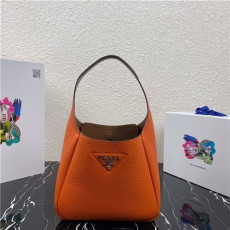 프라* 버킷백 1bc127