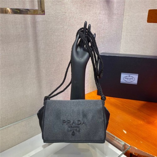  프라* 나일론 크로스백 1bd666