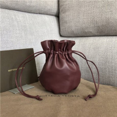 보테*베네* 미니 복주머니 숄더백 583774-2