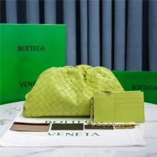 보테*베네* 만두 클러치백 v30879-4