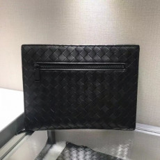 보테*베네* 클러치 은장,블랙