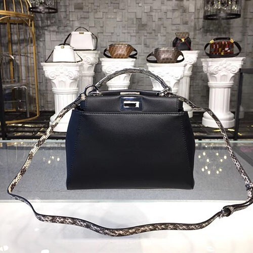 펜* 피카부백 23cm f31000