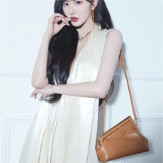  펜* 크로스백 스몰 f33887