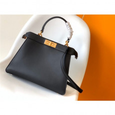  펜* 아이코닉 피카푸 아이씨유 스몰백 33.5cm f8321