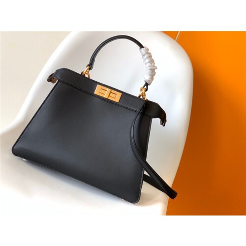  펜* 아이코닉 피카푸 아이씨유 스몰백 33.5cm f8321
