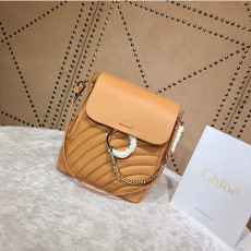 chloe끌로* 페이 백팩