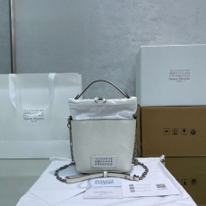 메종 마르지엘* 5ac 버킷백 화이트 3305