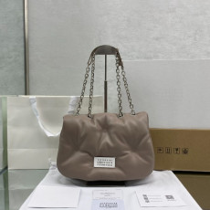 메종 마르지엘* 글램 슬램 체인 숄더백 3397 베이지