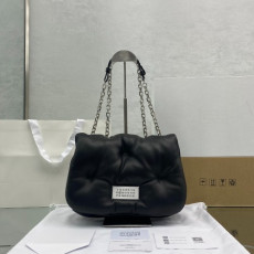 메종 마르지엘* 글램 슬램 체인 숄더백 3397 블랙 실버