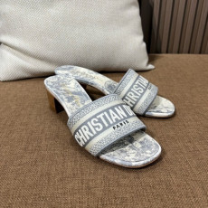 디* 디웨이 뮬 굽높이4.5cm 정품급