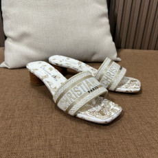 디* 디웨이 뮬 굽높이4.5cm 정품급
