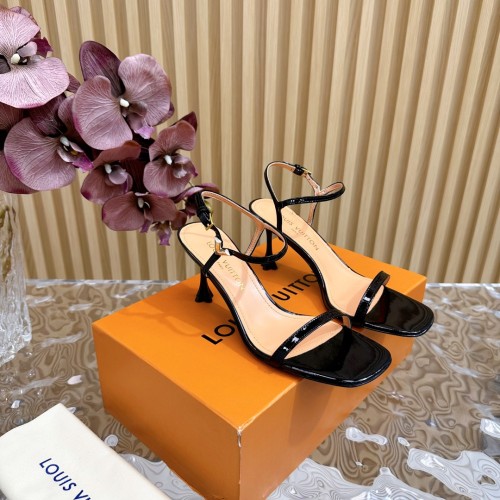 루이비* 구두 25년 신상 굽높이 7.5cm