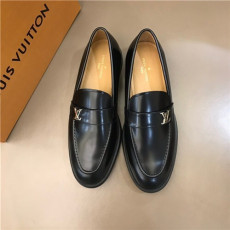 루이비* 남성용 구두 l8099