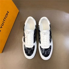  루이비* 남성용 스니커즈 l32050