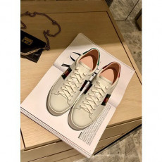 구* 여성용 스니커즈