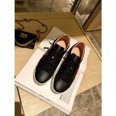 구* 여성용 스니커즈