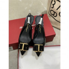 ferragamo 페레가* 여성용 샌들힐 (힐높이7cm) f90110-1