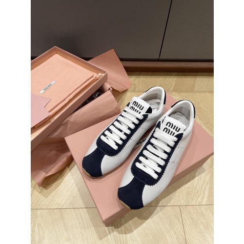 미우미* 스니커즈