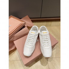 미우미* 스니커즈