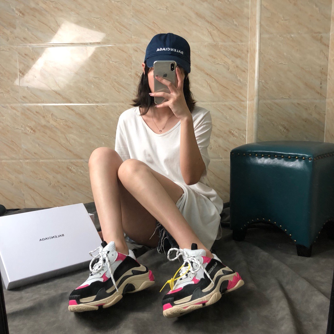 7472c6dda0f612c005bfaba8da2aecdd_1727292915_8761.jpg