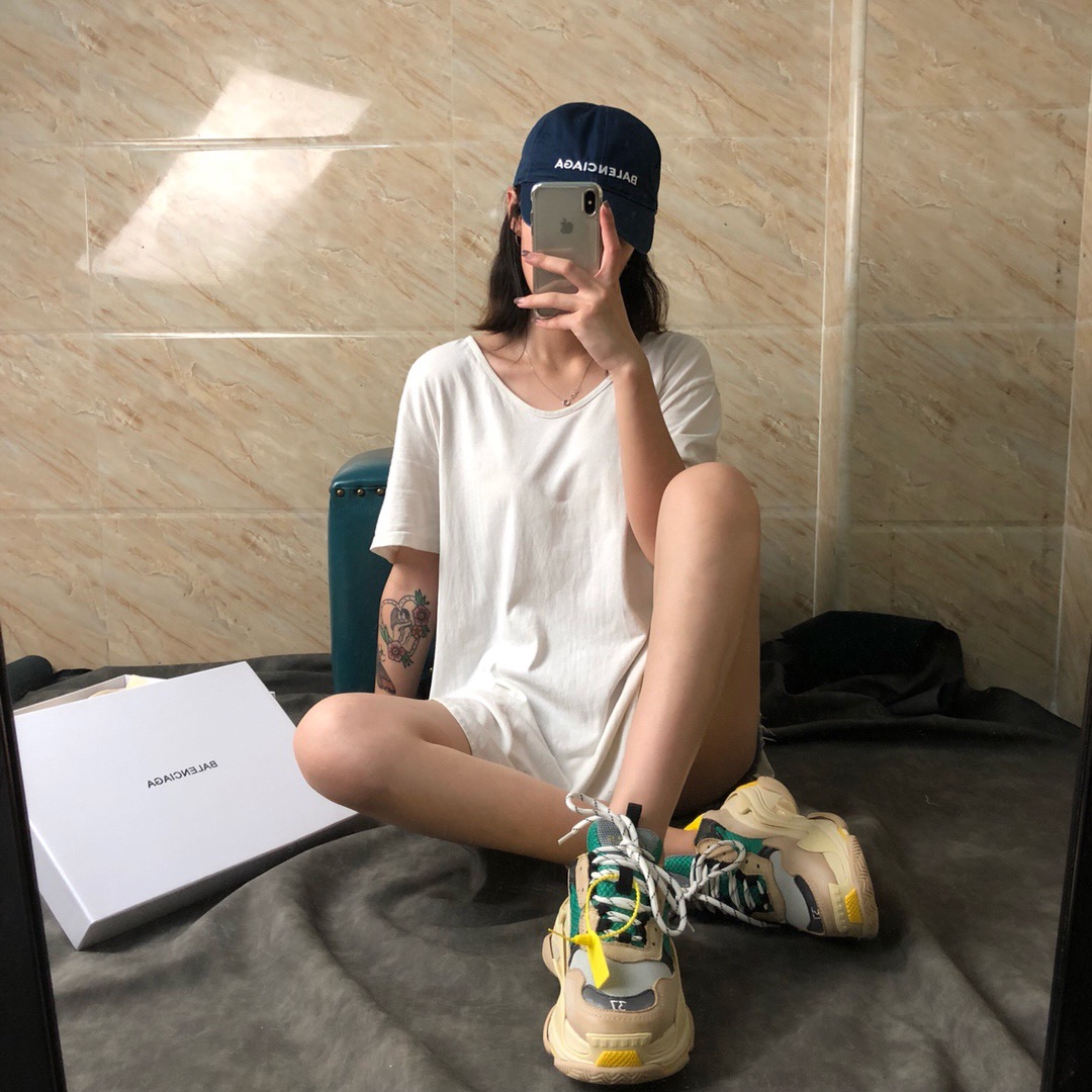 7472c6dda0f612c005bfaba8da2aecdd_1727292705_3439.jpg
