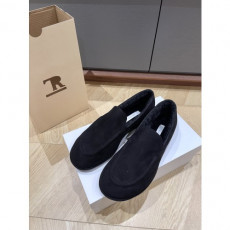 더로* 신발