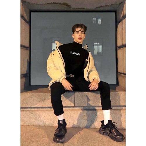 vetements 베트멍(vetements)리버스 커플터틀넥