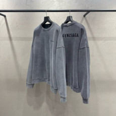  발렌시아* 시그니처 로고 가먼트다잉 워싱 맨투맨