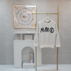 23 fw  메종 마르지엘* mm6 로고 니트