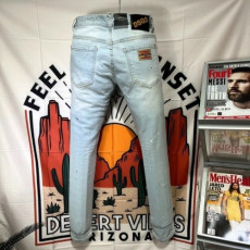 dsquared2 디스퀘어드 아이스워싱 블랙 페인팅 데님