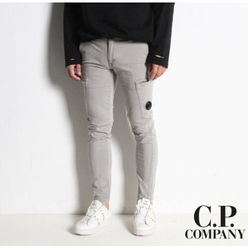 c.p company cp컴퍼니 스트레치 사틴 렌즈 지퍼포켓 카고팬츠