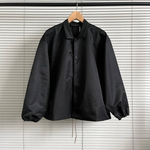 essentials 에센설 블랙 로고 코치 자켓