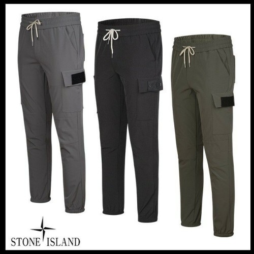 stone islan* 스톤아일랜* 블랙패치 사이드지퍼 기모 카고밴딩팬츠